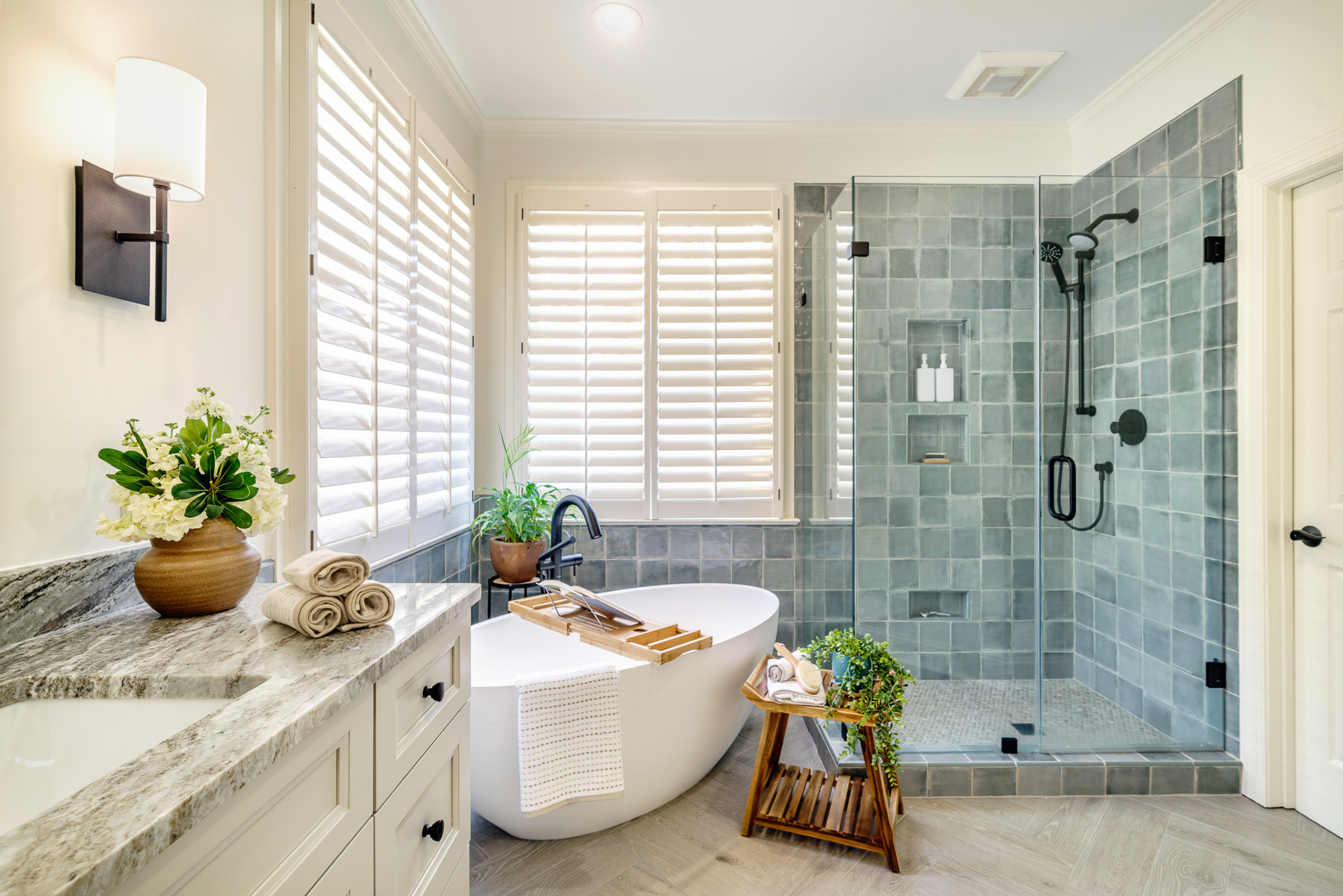 Primary bathroom renovations are one of our most popular requests. Explore our recent bath remodeling, bath renovations and remodel. Bath remodel near me.